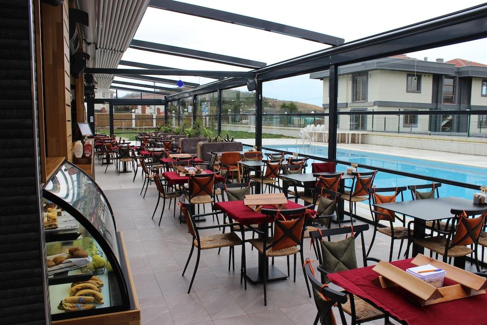 Ucar Royal Hotel Ve Konferans Salonu Şile Luaran gambar