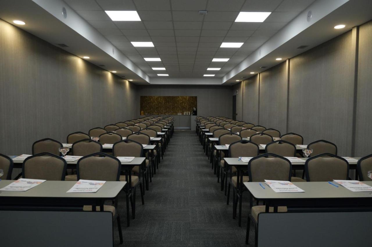 Ucar Royal Hotel Ve Konferans Salonu Şile Luaran gambar